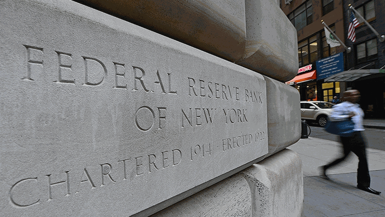 Fed, faizi 50 baz puan indirdi