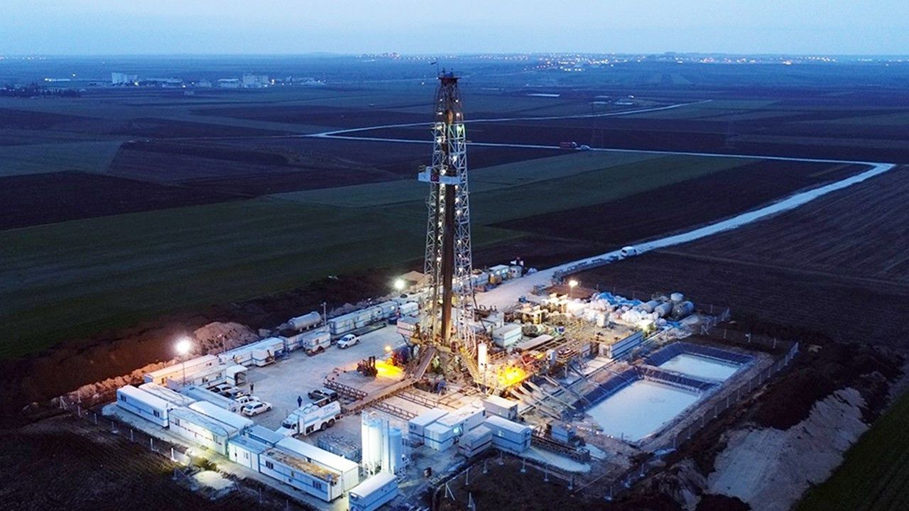 Türkiye, iki enerji devini Türkiye'ye taşıyor