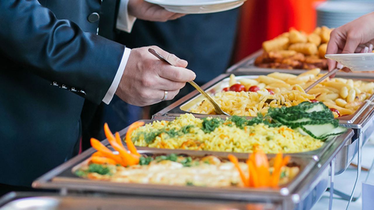 Kamu işçisinin günlük yemek ücretine zam yapıldı