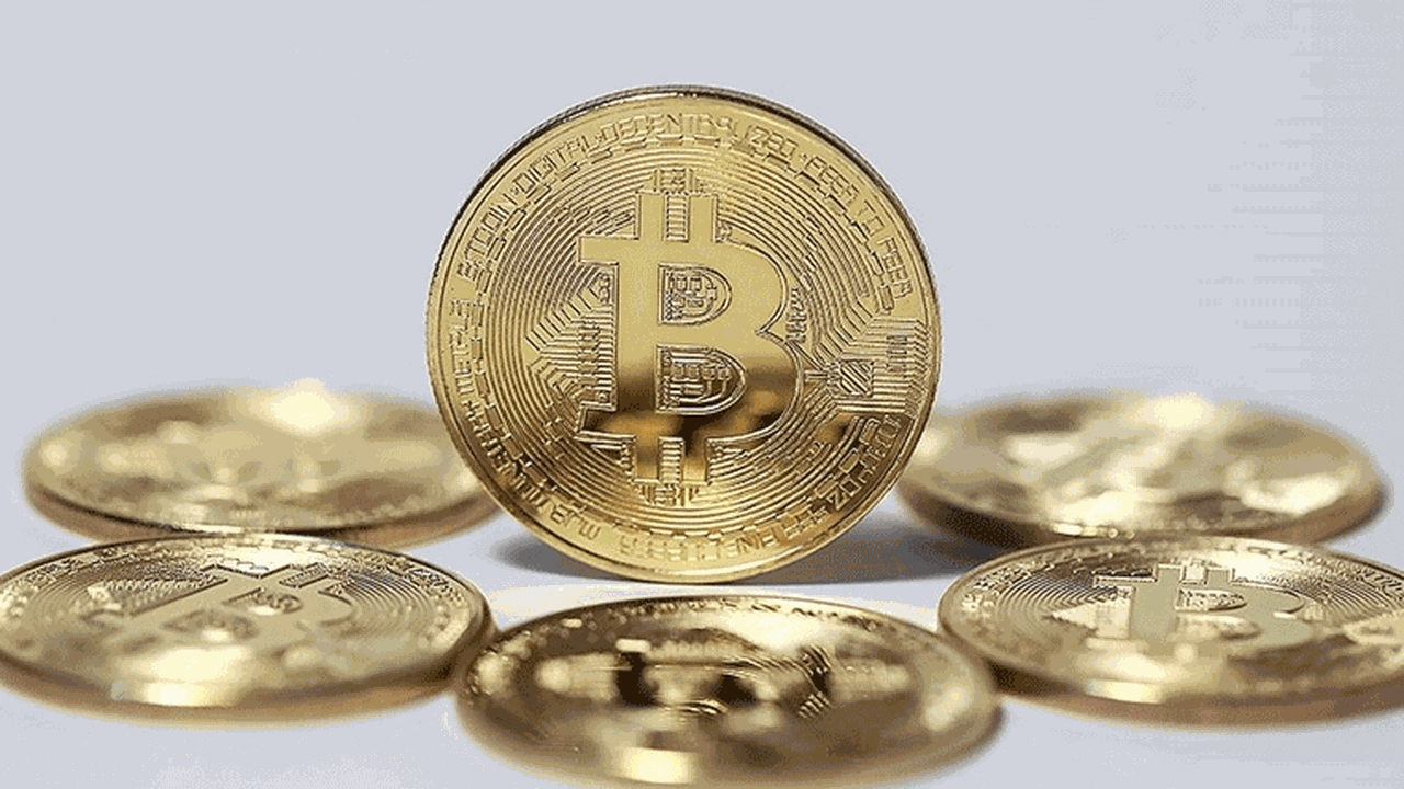 Bitcoin spot ETF'lerine sermaye girişi rekor kırdı
