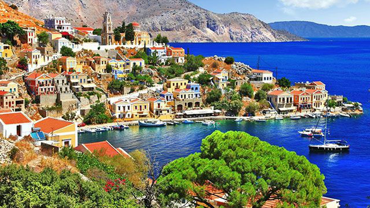 Yunanistan'a kapıda vize dönemi için net tarih belli oldu