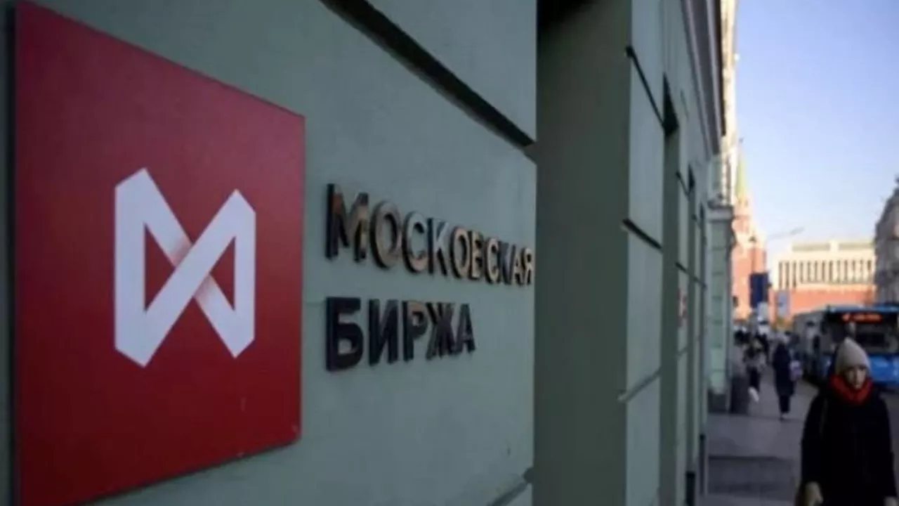 Moskova Borsası'ndan İsviçre frangı kararı!