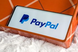 PayPal gelirlerini yüzde 13 artırdı