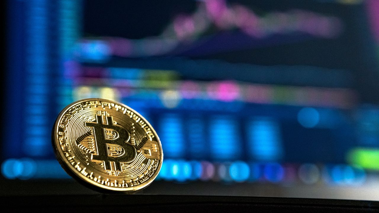 Bitcoin'den son 5 yılın en büyük ikinci günlük düşüşü