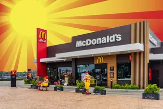 McDonald's'ın satışları 2020'den bu yana ilk kez düştü