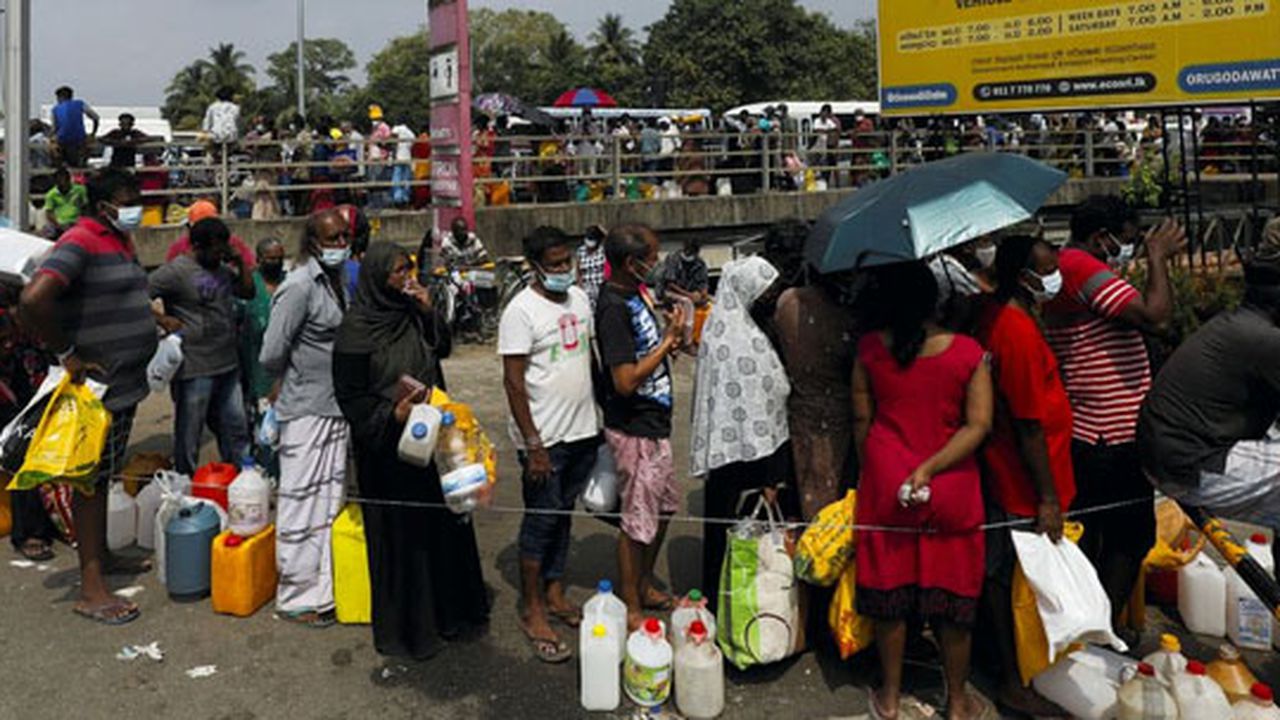 Sri Lanka, kriz nedeniyle haftada dört gün çalışmaya geçti