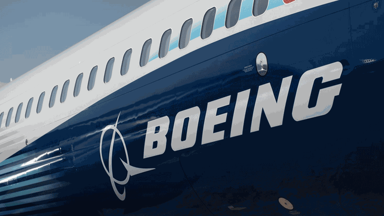Boeing CEO'su istifa etti