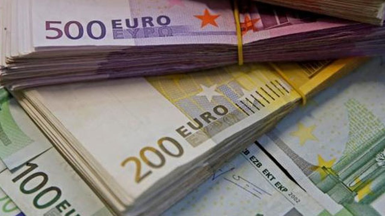 AB, nisanda 43,6 milyar euro ticaret açığı verdi