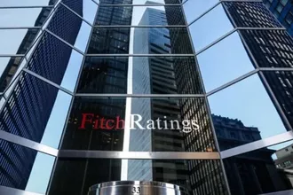Fitch, ABD'nin kredi notunu negatif izlemeye aldı