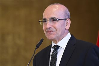 Bakan Şimşek: Ekonomimiz sürdürülebilir büyümeye doğru yol alıyor