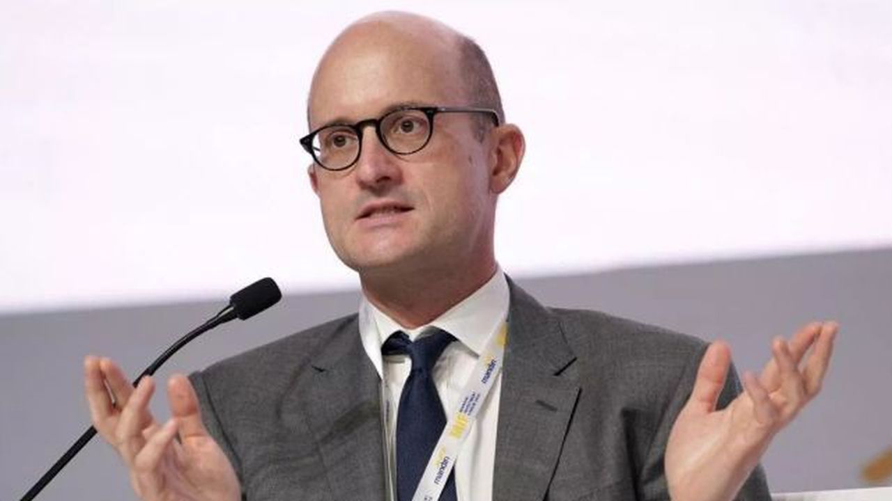 IIF/Brooks: ECB'nin faiz artırımı resesyonu kötüleştirir