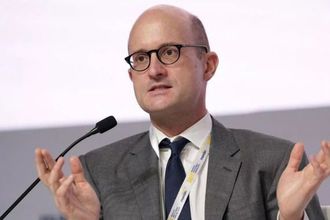 IIF/Brooks: ECB'nin faiz artırımı resesyonu kötüleştirir