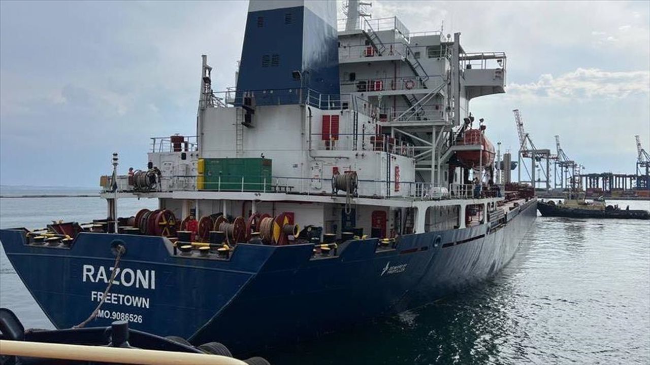 Tahıl yüklü gemi Ukrayna'dan yola çıktı