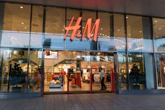 H&M, 1500 çalışanını işten çıkaracak