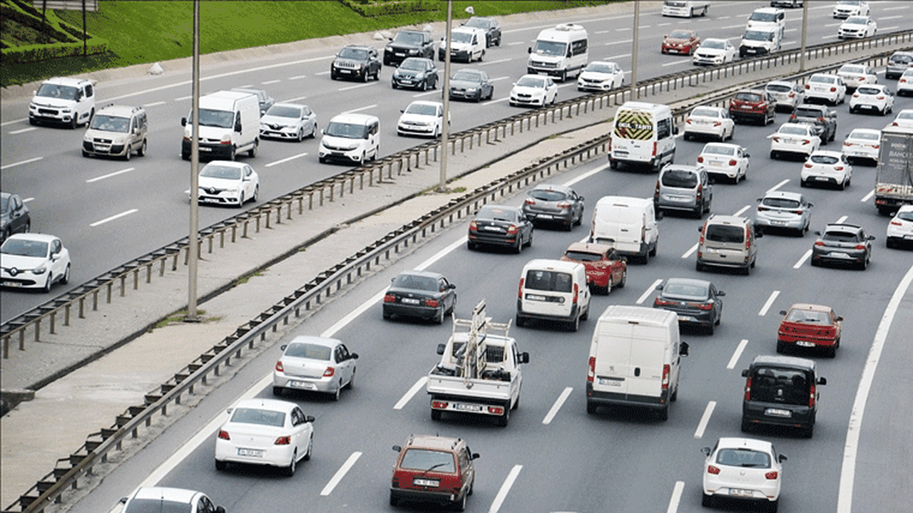 Trafiğe kayıtlı araç sayısında artış