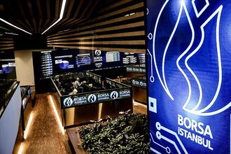 Borsa günün ilk yarısında rekor seviyeyi gördü
