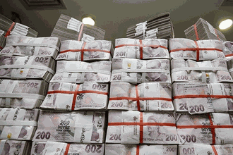 Bankacılık sektörünün kredi hacmi 13,5 trilyon lira oldu