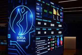 Borsa haftanın ilk işlem gününü rekorlarla tamamladı