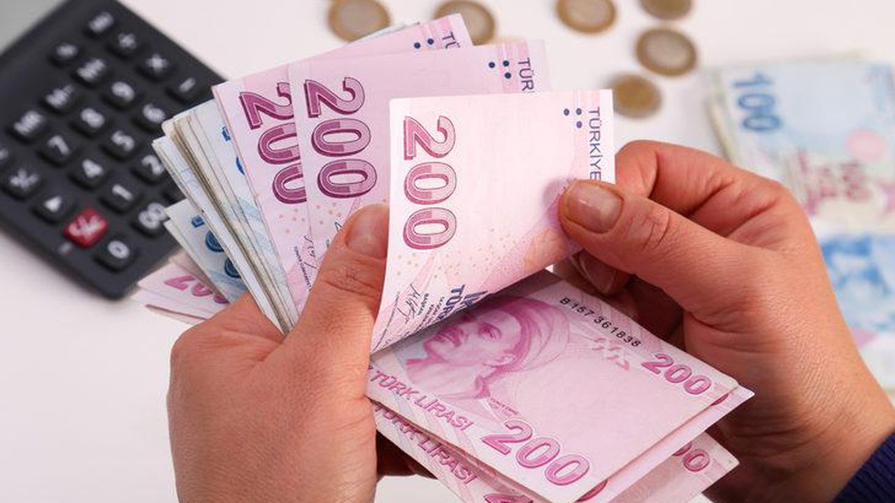 Memur ve emekliye ekstra zam var mı, yok mu?