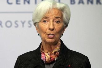 Lagarde: Negatif faiz bölgesinden üçüncü çeyrek sonunda çıkabiliriz