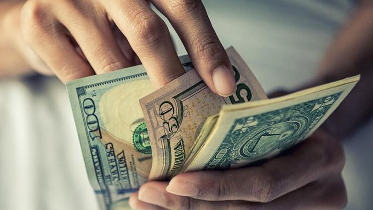 Kamu bankaları döviz açığı verdi