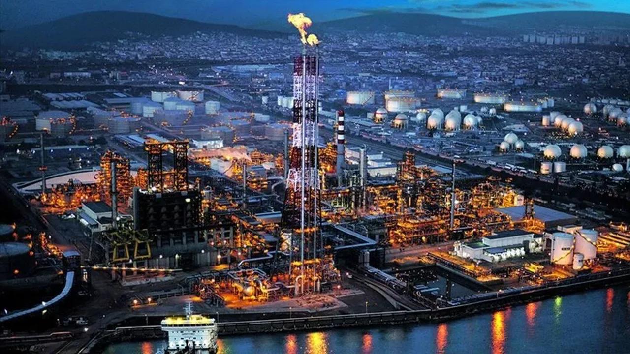 Tüpraş ilk entegre raporunu yayımladı